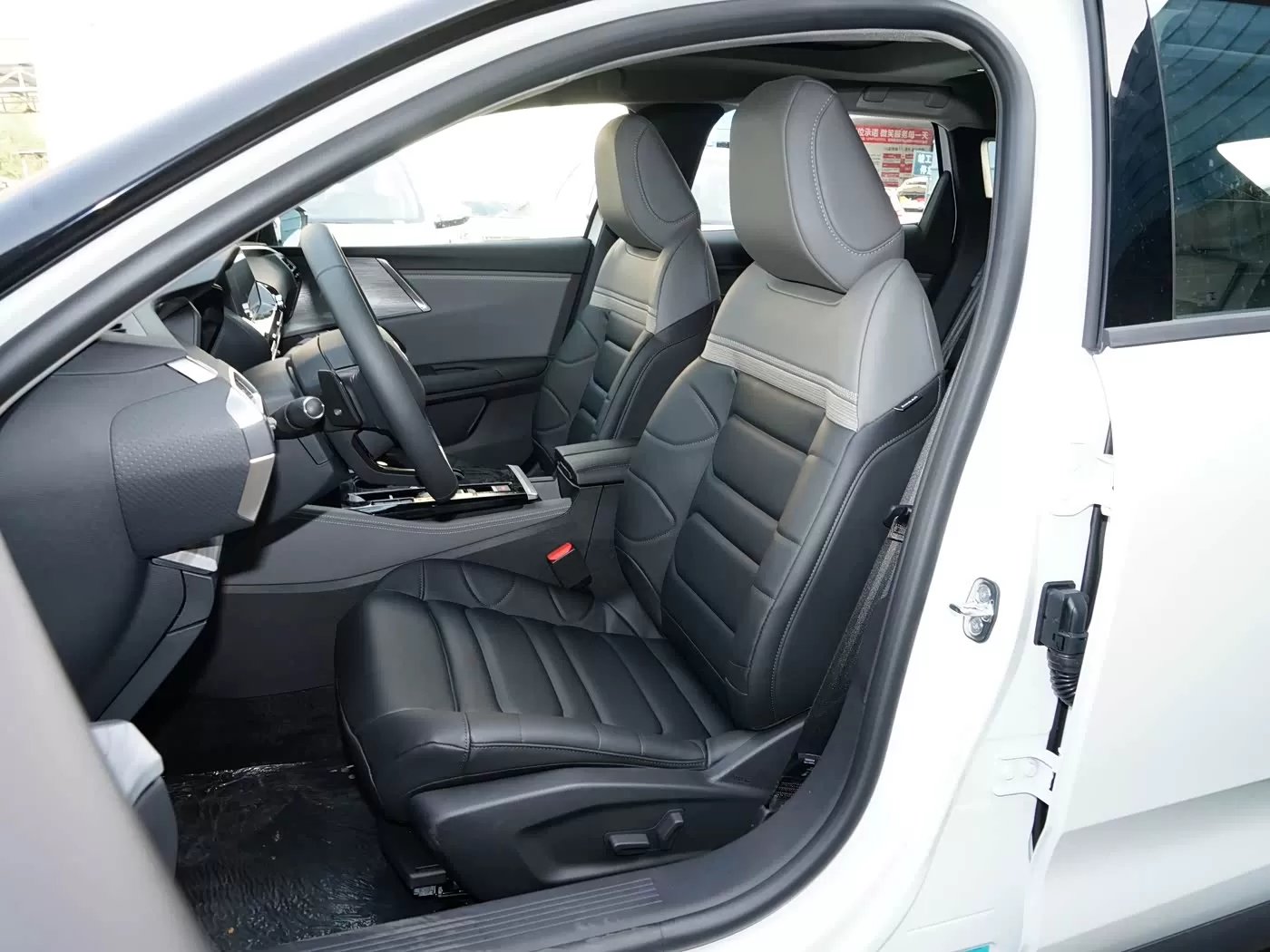 Xe cũ Dongfeng Citroen Versailles C5X đang được bán – Silu Auto Export