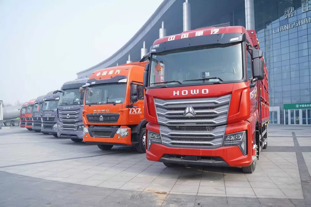 Xe tải chở hàng Sinotruk Howo TX7 Pro loại 4×2, thiết kế khung gầm dạng tấm, sức mạnh động cơ lên đến 250 mã lực