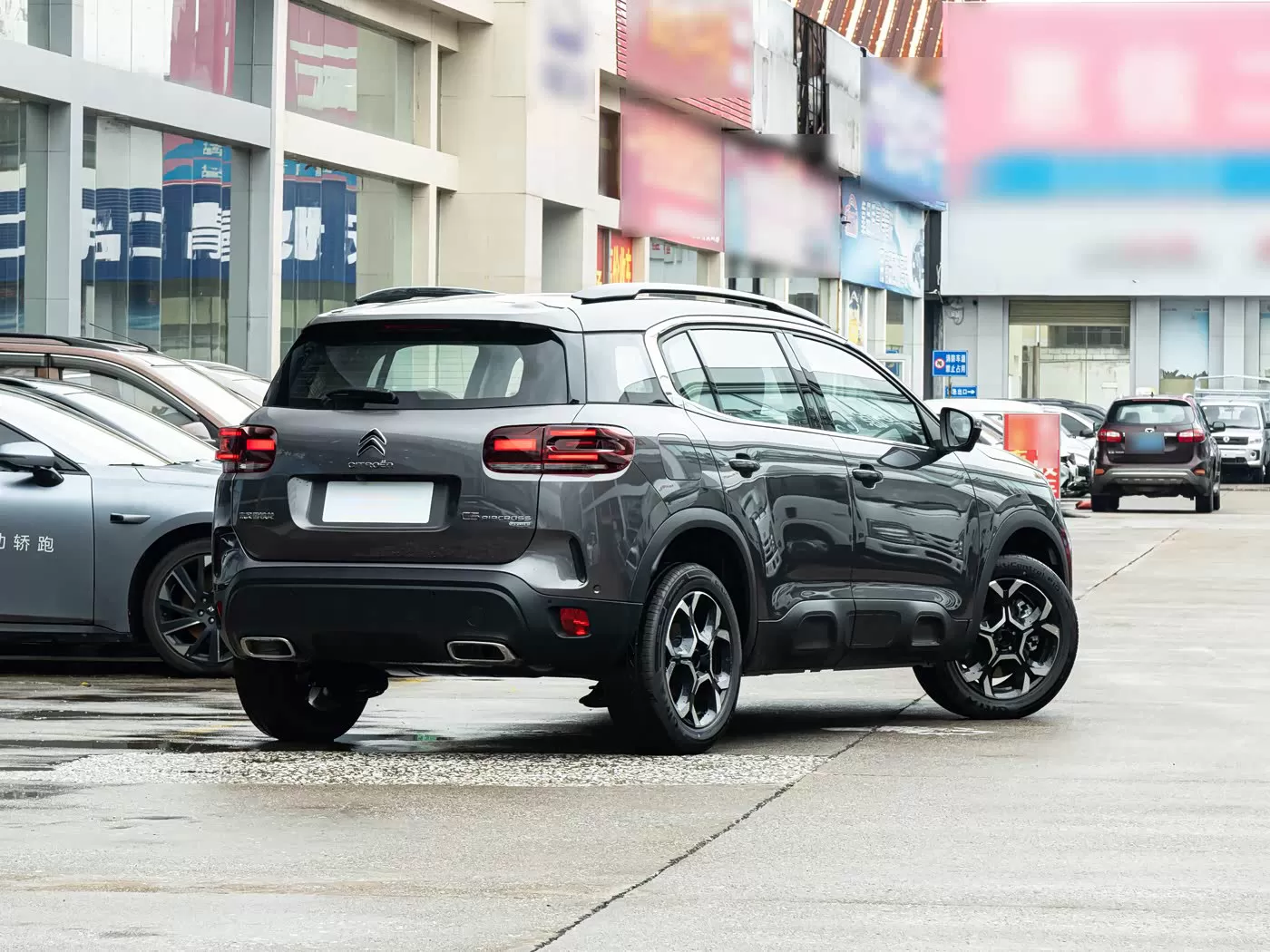 Citroën C5 Aircross 2026 phiên bản cao cấp 400 mã lực – Xe cũ xuất khẩu sang Trung Quốc