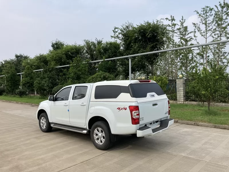 Xe bán tải diesel Isuzu Lingtuo Cross-Country 2.5T 4X4-Thương hiệu mới từ Trung Quốc