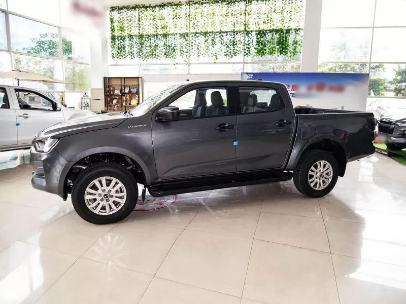 Bán tải Diesel Isuzu D-MAX Cross-Country 3.0T 4X4 từ Trung Quốc
