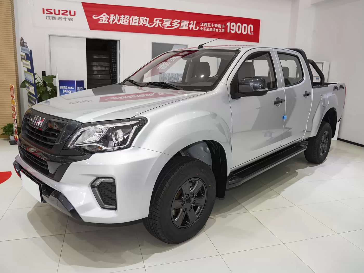 Xe Bán Tải Diesel Isuzu 2.5T - Xe Bán Tải Xuất Khẩu Hiệu Năng Cao