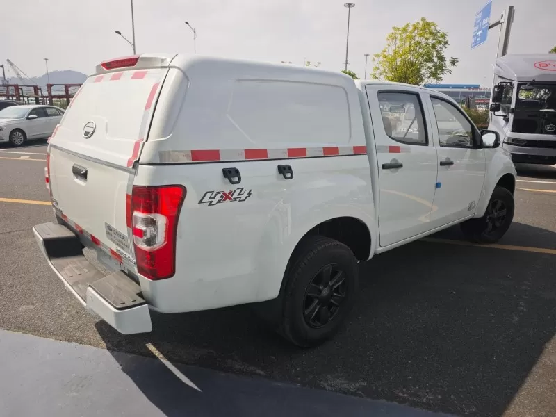 Isuzu RE-MAX Xe bán tải Diesel bằng tay có nắp chở hàng có thể tháo rời